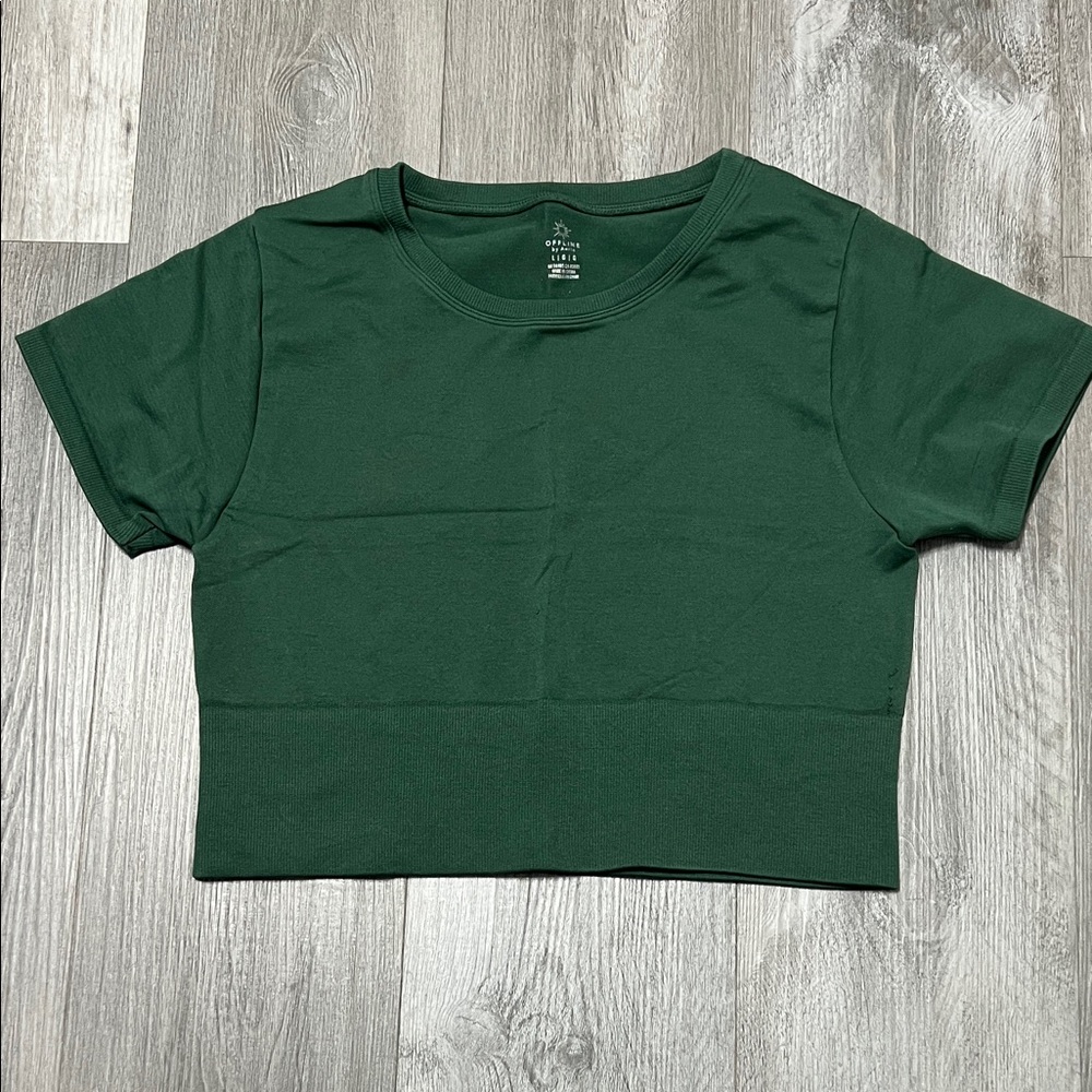 OFFLINE By Aerie Sidewalk Seamless Cropped T-Shirt/ first green / size L